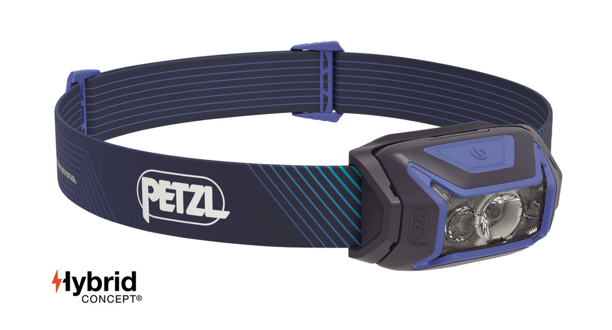 Фонарь налобный Petzl Actik Core New (E065AA01 Blue)